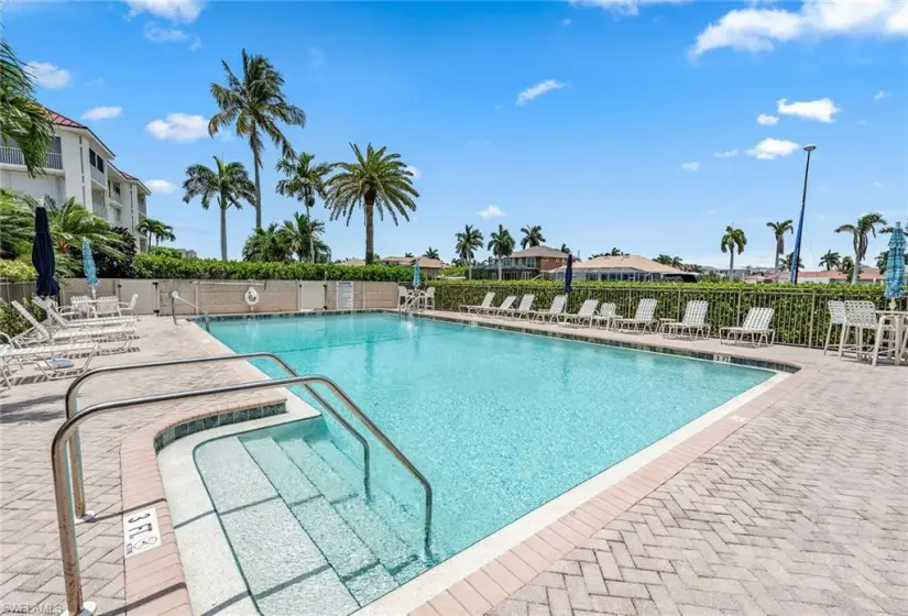 845 Collier CT, MARCO ISLAND, Florida 34145, 2 Bedrooms Bedrooms, ,3 BathroomsBathrooms,Residential,For Sale,Collier,224044267