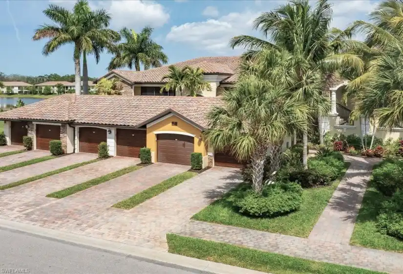 9509 Avellino WAY, NAPLES, Florida 34113, 2 Bedrooms Bedrooms, ,2 BathroomsBathrooms,Residential,For Sale,Avellino,224024747