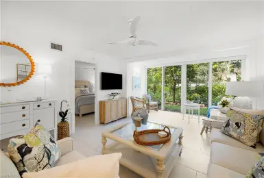 900 8th AVE, NAPLES, Florida 34102, 2 Bedrooms Bedrooms, ,2 BathroomsBathrooms,Residential,For Sale,8th,224027728
