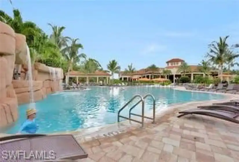 9735 Acqua CT, NAPLES, Florida 34113, 2 Bedrooms Bedrooms, ,2 BathroomsBathrooms,Residential,For Sale,Acqua,224030632