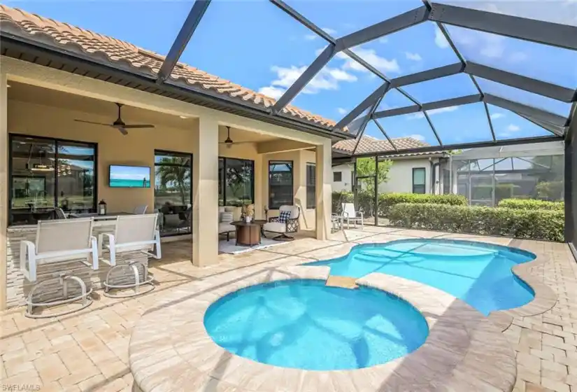 8834 Vaccaro CT, NAPLES, Florida 34119, 2 Bedrooms Bedrooms, ,3 BathroomsBathrooms,Residential,For Sale,Vaccaro,224031657